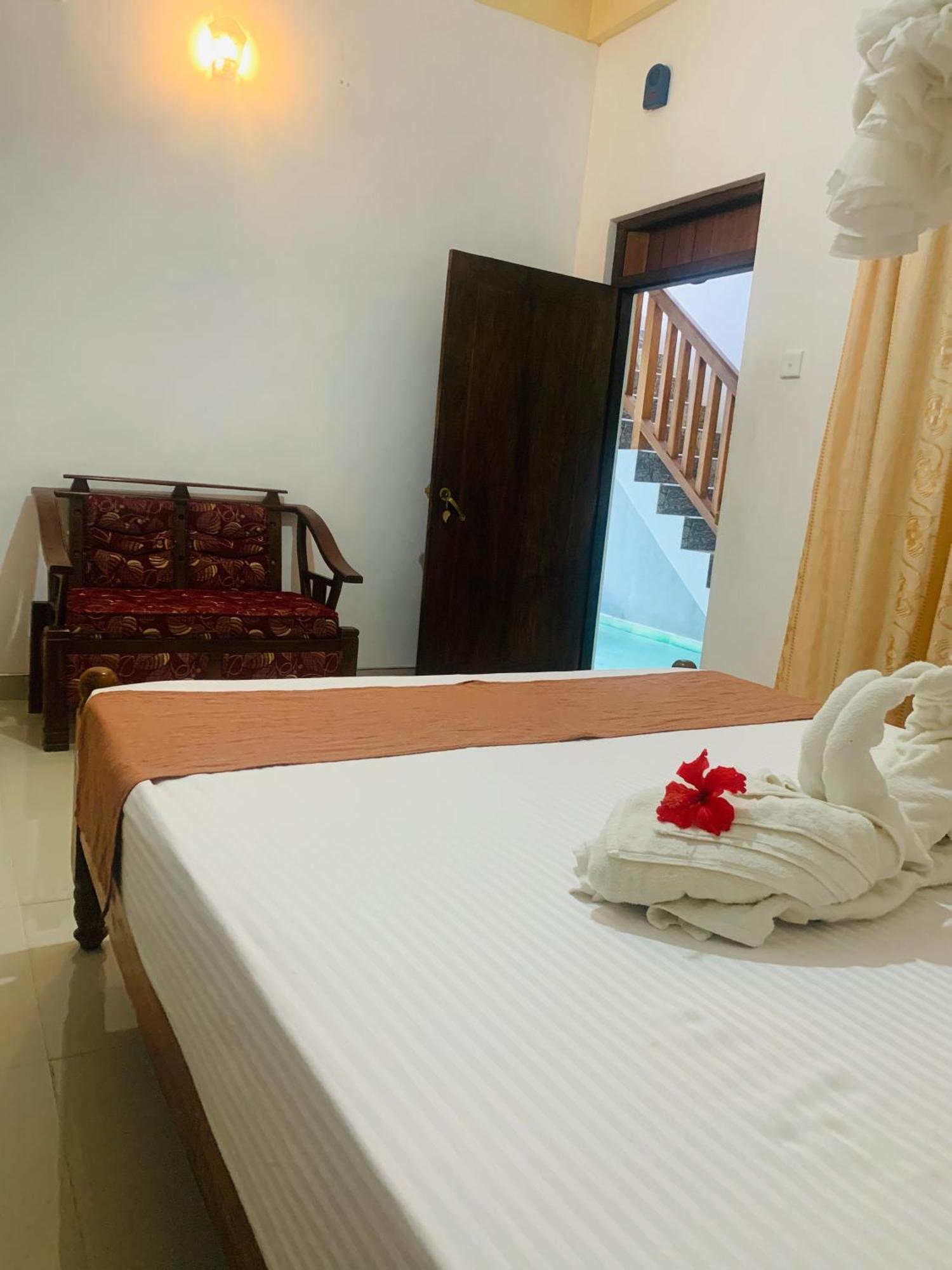 Sigiri Dilu Villa Sigiriya Exterior photo