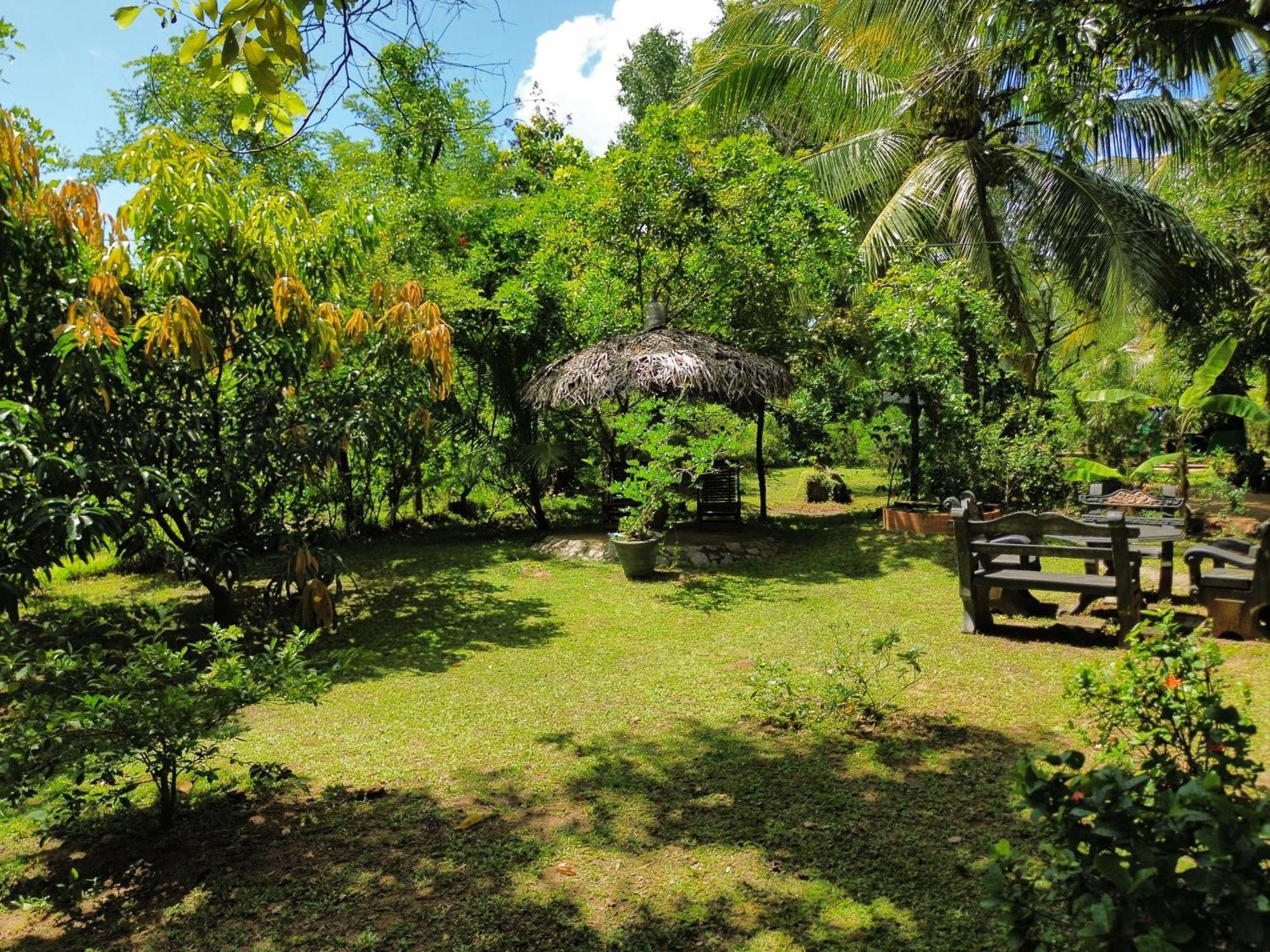 Sigiri Dilu Villa Sigiriya Exterior photo
