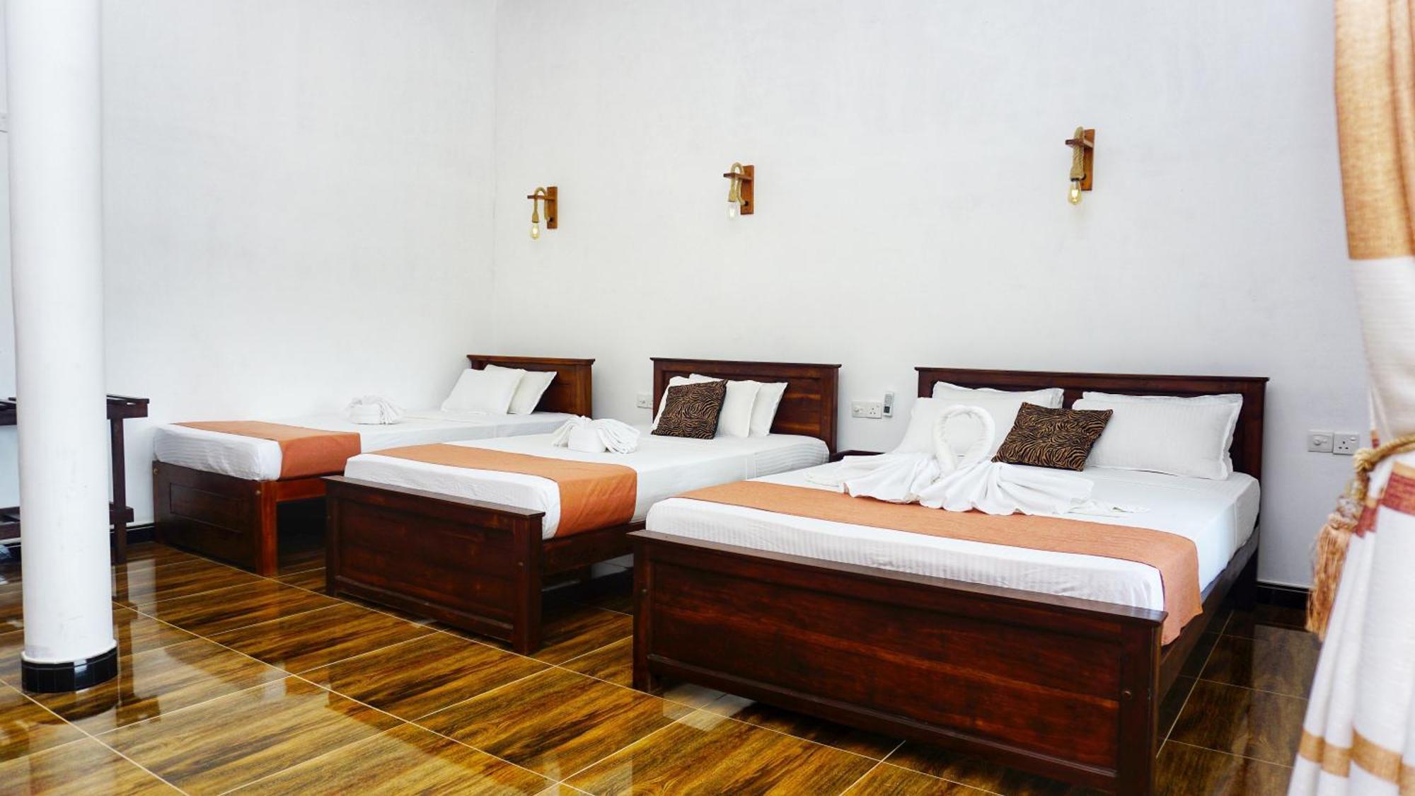 Sigiri Dilu Villa Sigiriya Exterior photo